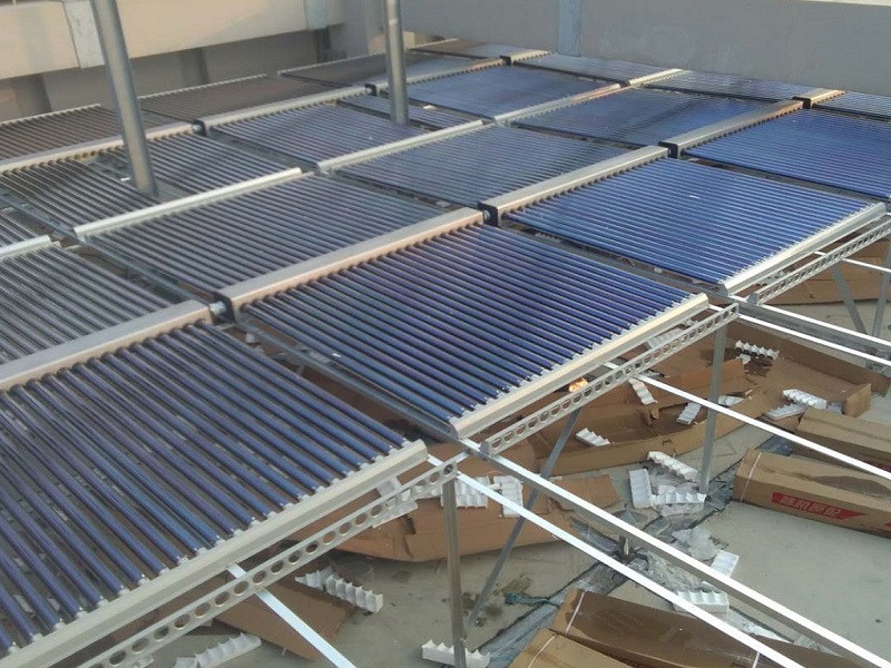 泰州客运西站太阳能加空气能热水系统